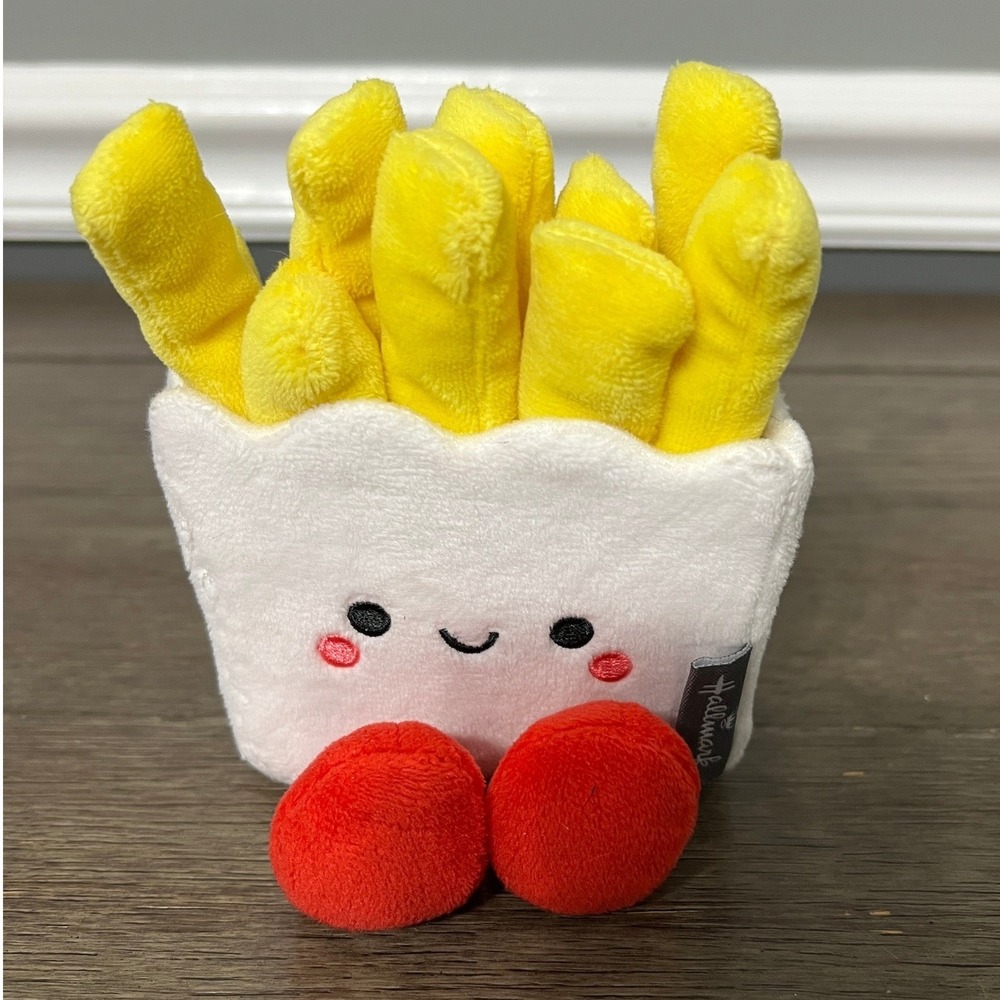 Hallmark Plush French Fries Foodie Stuffed Animal Toy Cute Kawaii‎